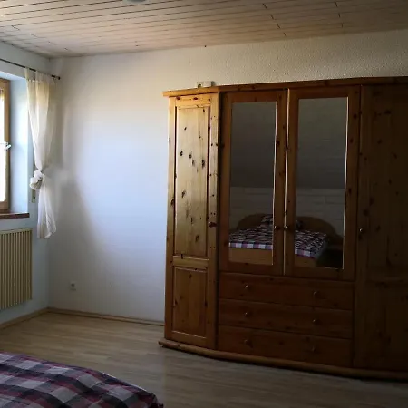 Apartamento Auszeit Mit Viel Ruhe Und Untrasried